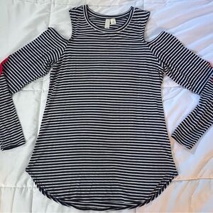 Cold Shoulder Long Sleeve Top